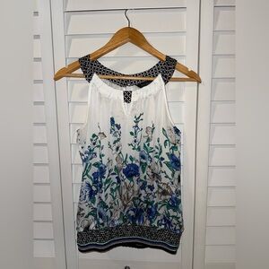 White House Black Market Blue and White Floral Blouse